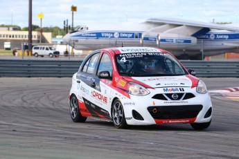 Coupe Nissan Micra à ICAR