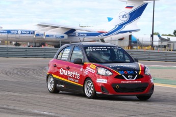 Coupe Nissan Micra à ICAR