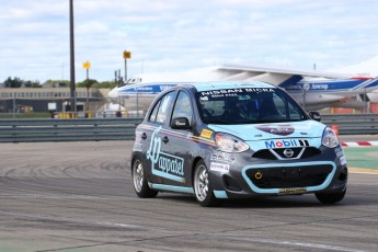 Coupe Nissan Micra à ICAR