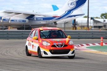 Coupe Nissan Micra à ICAR