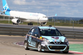 Coupe Nissan Micra à ICAR