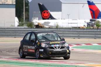 Coupe Nissan Micra à ICAR