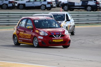 Coupe Nissan Micra à ICAR