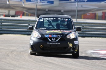 Coupe Nissan Micra à ICAR