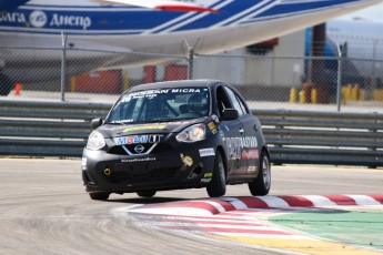 Coupe Nissan Micra à ICAR