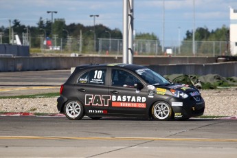 Coupe Nissan Micra à ICAR