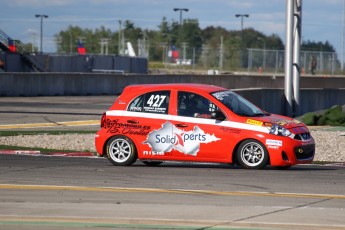 Coupe Nissan Micra à ICAR