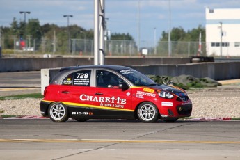 Coupe Nissan Micra à ICAR