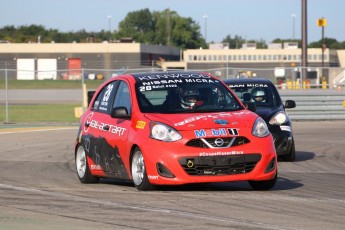 Coupe Nissan Micra à ICAR