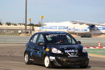 Coupe Nissan Micra à ICAR