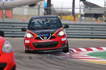 Coupe Nissan Micra à ICAR