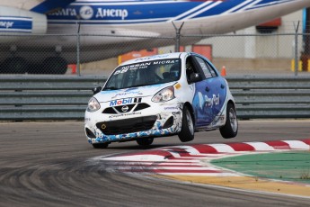 Coupe Nissan Micra à ICAR