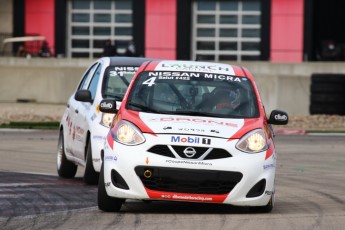 Coupe Nissan Micra à ICAR