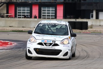 Coupe Nissan Micra à ICAR