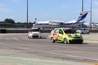 Coupe Nissan Micra à ICAR