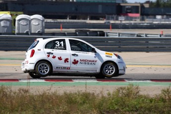 Coupe Nissan Micra à ICAR