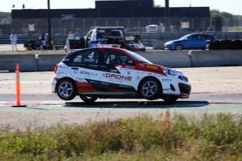 Coupe Nissan Micra à ICAR