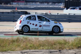 Coupe Nissan Micra à ICAR