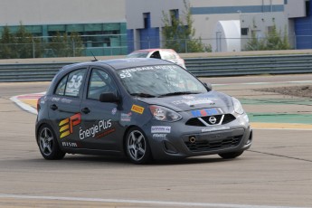 Coupe Nissan Micra à ICAR