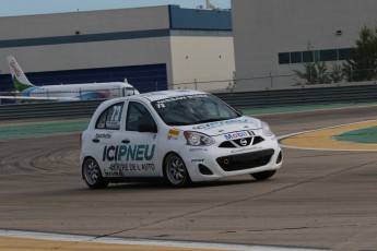 Coupe Nissan Micra à ICAR