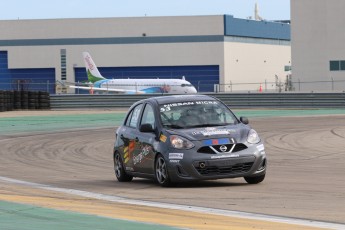 Coupe Nissan Micra à ICAR