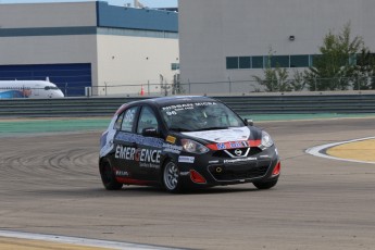 Coupe Nissan Micra à ICAR