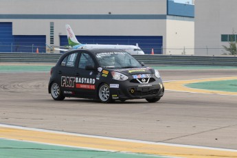 Coupe Nissan Micra à ICAR