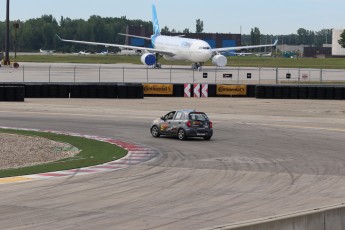 Coupe Nissan Micra à ICAR