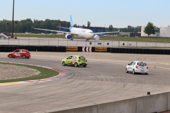 Coupe Nissan Micra à ICAR