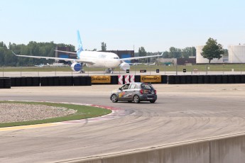 Coupe Nissan Micra à ICAR