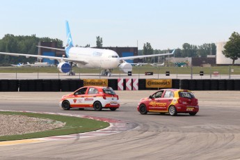 Coupe Nissan Micra à ICAR