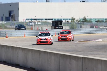 Coupe Nissan Micra à ICAR