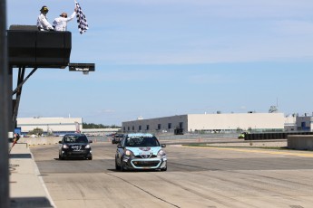 Coupe Nissan Micra à ICAR