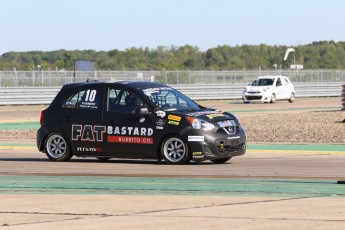 Coupe Nissan Micra à ICAR