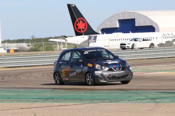 Coupe Nissan Micra à ICAR