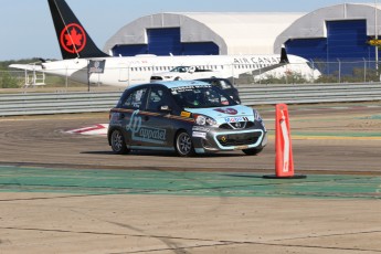 Coupe Nissan Micra à ICAR