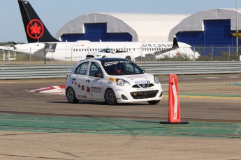 Coupe Nissan Micra à ICAR