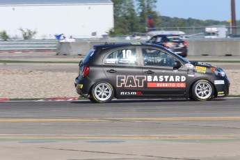 Coupe Nissan Micra à ICAR