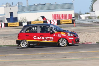 Coupe Nissan Micra à ICAR