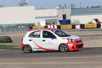 Coupe Nissan Micra à ICAR