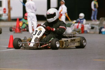 Retour dans le passé - Karting au Marché central de Montréal en 1992