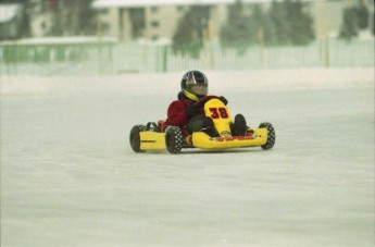 Retour dans le passé - Karting sur Glace, Granby 2000