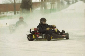 Retour dans le passé - Karting sur Glace, Granby 2000