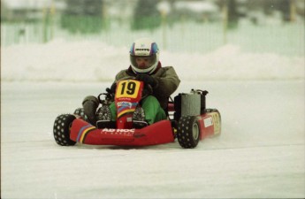 Retour dans le passé - Karting sur Glace, Granby 2000