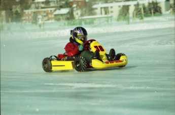 Retour dans le passé - Karting sur Glace, Granby 2000