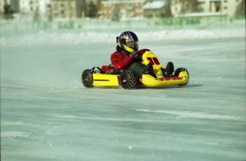 Retour dans le passé - Karting sur Glace, Granby 2000