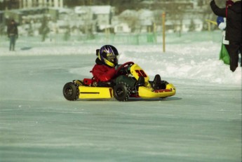 Retour dans le passé - Karting sur Glace, Granby 2000