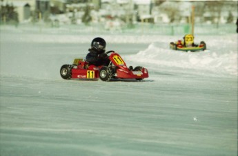 Retour dans le passé - Karting sur Glace, Granby 2000