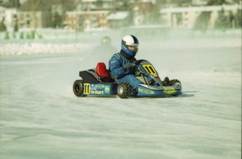 Retour dans le passé - Karting sur Glace, Granby 2000