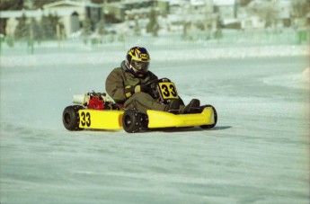 Retour dans le passé - Karting sur Glace, Granby 2000